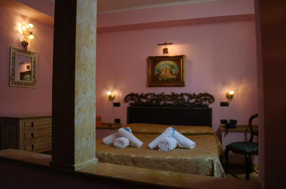 Hotel Vibel Rome Exterior photo