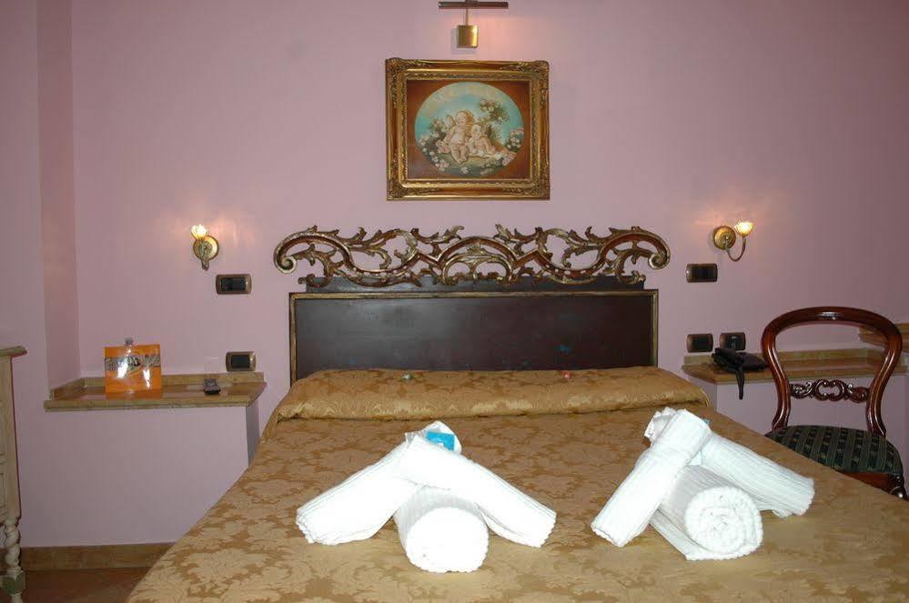 Hotel Vibel Rome Exterior photo