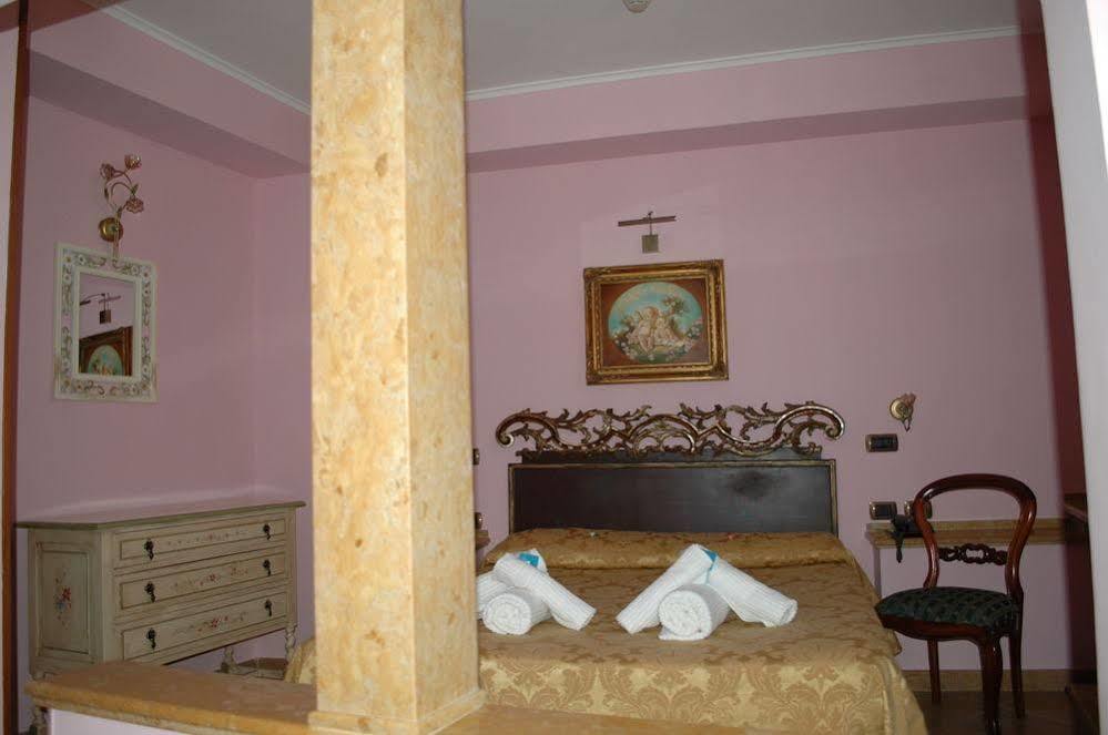 Hotel Vibel Rome Exterior photo